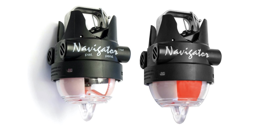 NAVIGATOR LED + FLAG